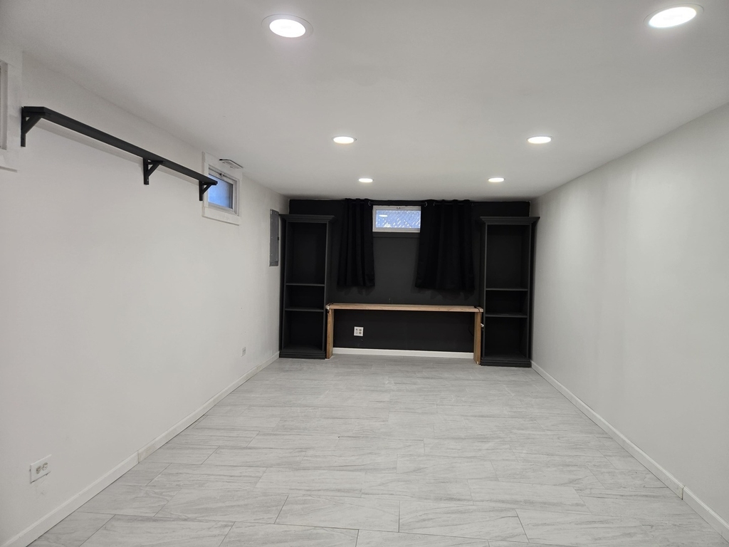 58 E 55th Street - Photo 17