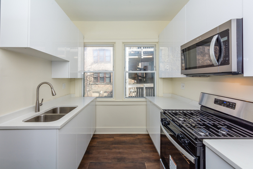 56 W 76th Street - Photo 7