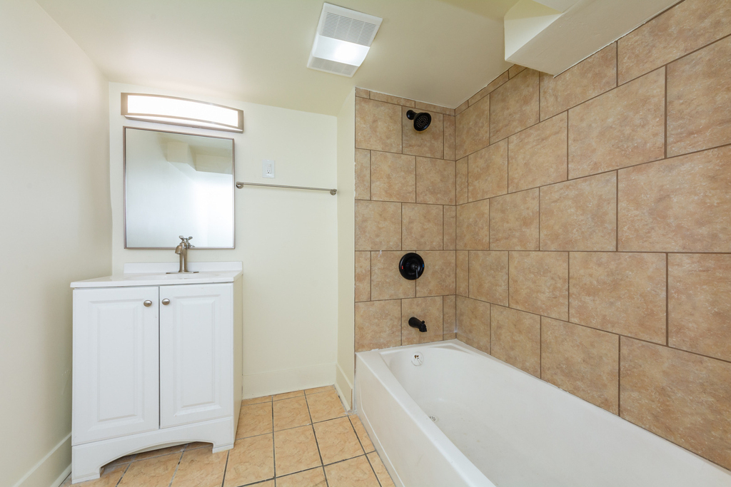 56 W 76th Street - Photo 30