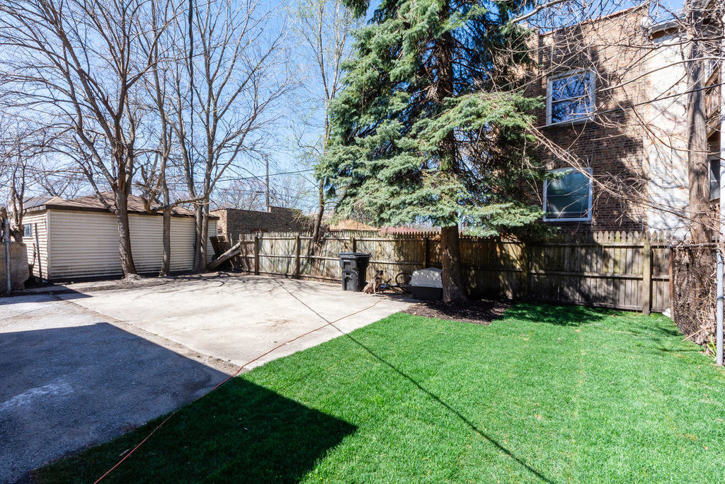 56 W 76th Street - Photo 33
