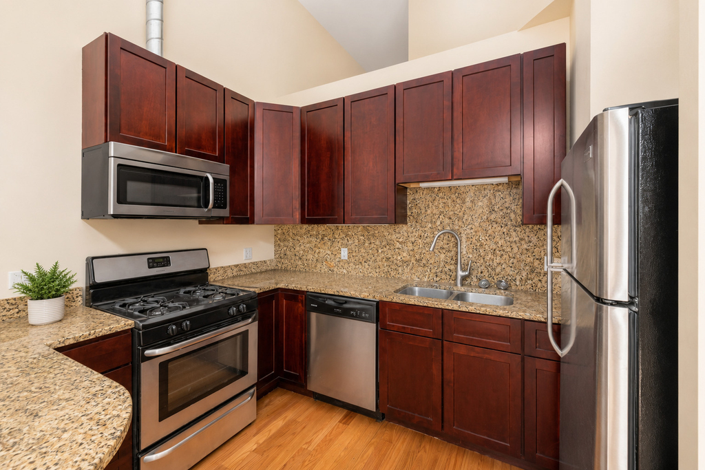 2415 W 24th Street - Photo 1