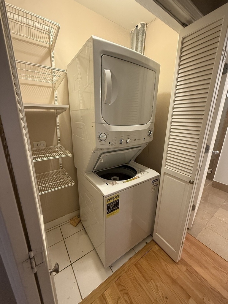 420 N Noble Street - Photo 19