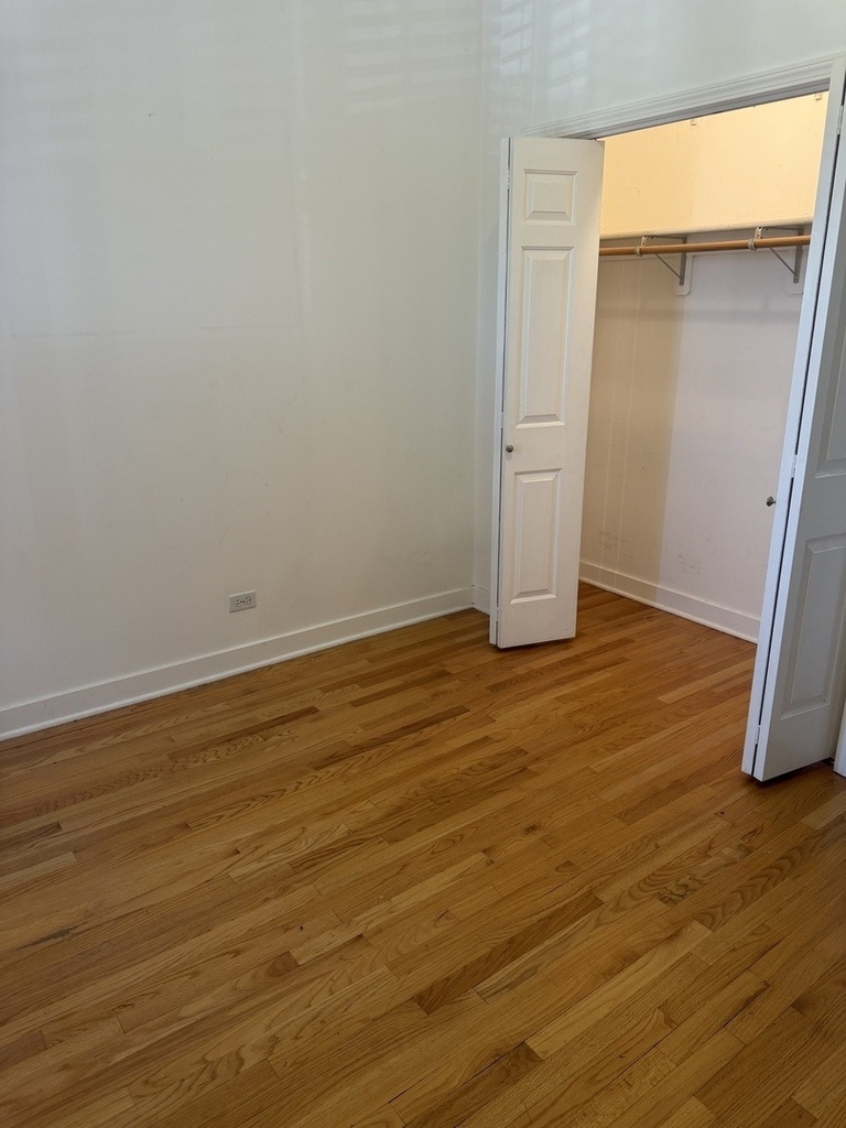 420 N Noble Street - Photo 16