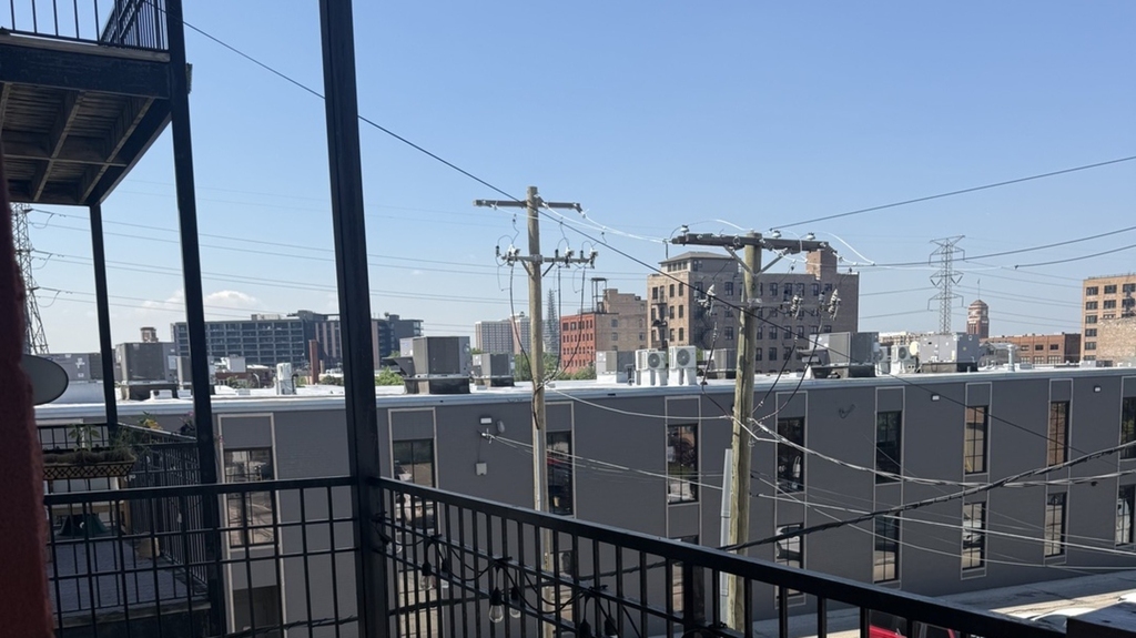 420 N Noble Street - Photo 21