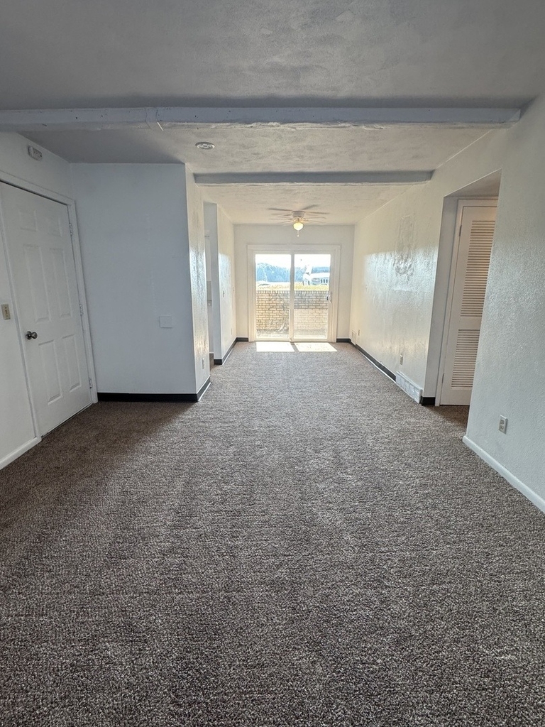 1911 16th Street - Photo 2