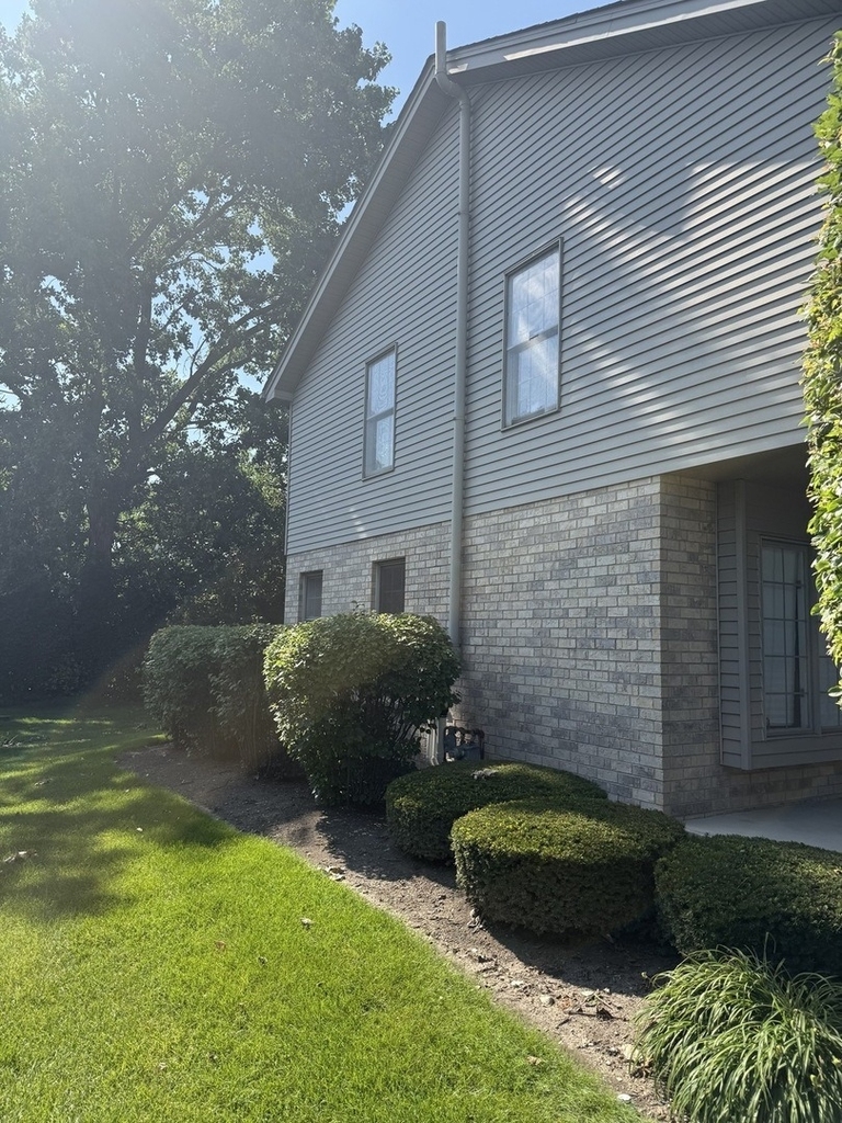 12228 Sumner Street - Photo 1