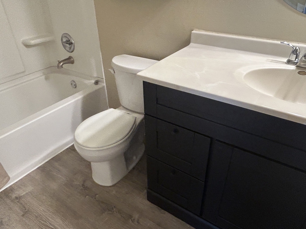 1080 Newport Harbor - Photo 13