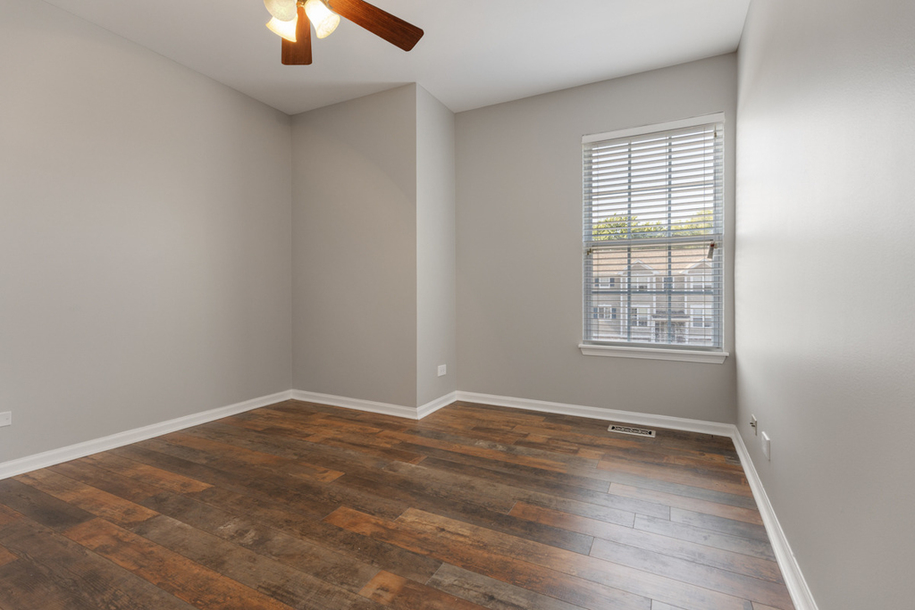 2255 Hudson Circle - Photo 17
