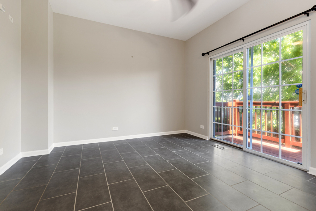 2255 Hudson Circle - Photo 5