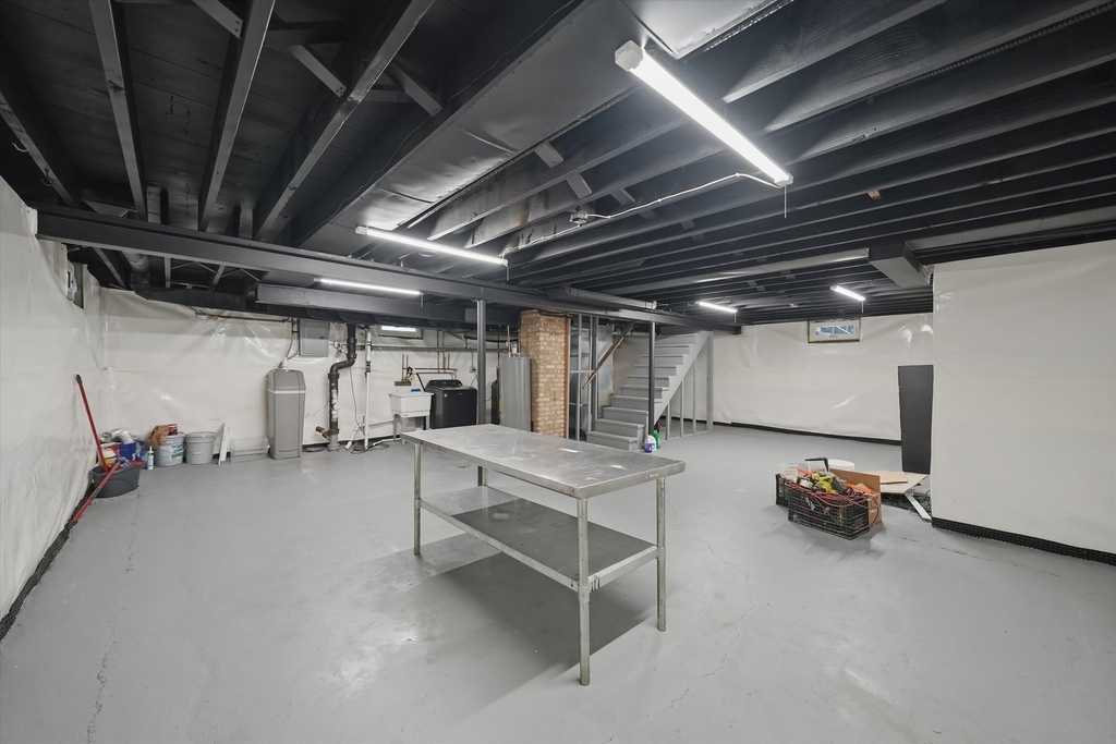 1349 Perry Street - Photo 19