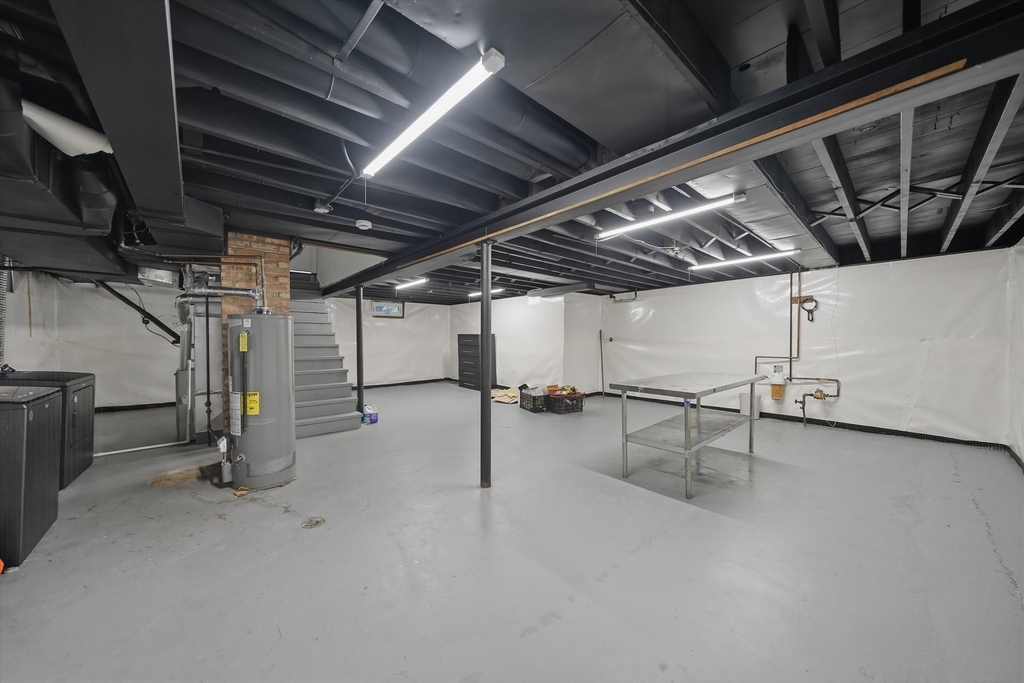 1349 Perry Street - Photo 18