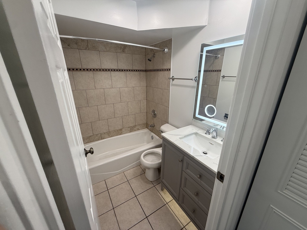 1442 Carriage Lane - Photo 5