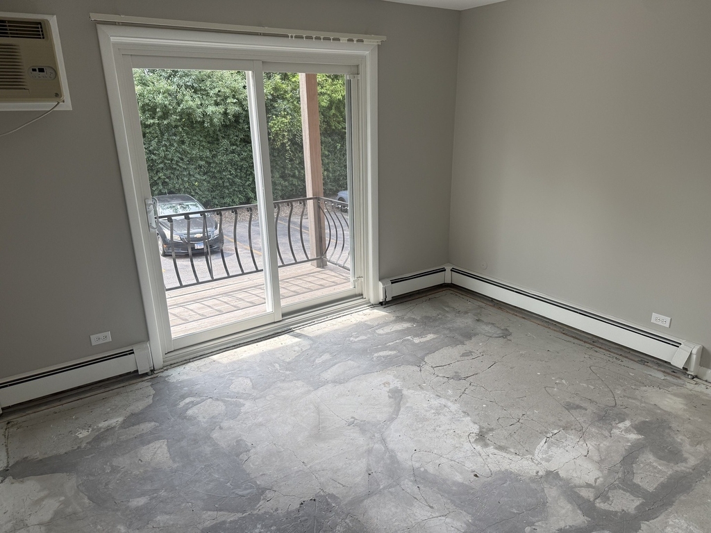 1442 Carriage Lane - Photo 4
