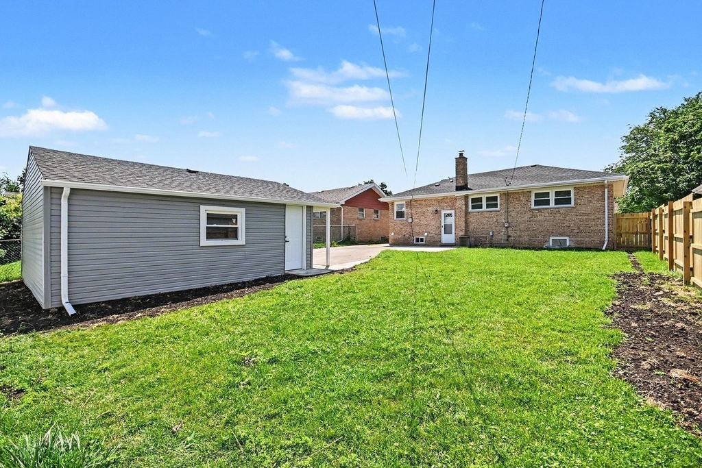 811 E End Avenue - Photo 21