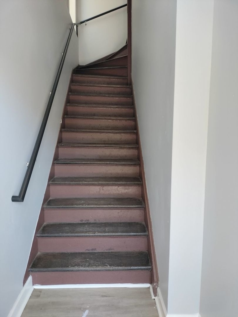 1529 S Central Park Avenue - Photo 1