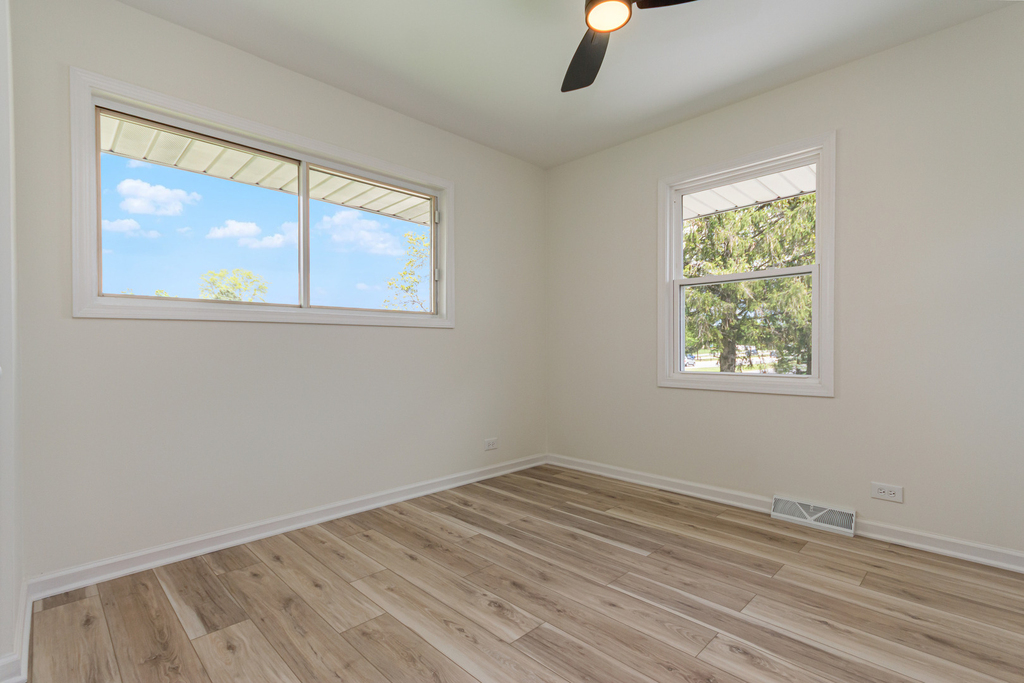 2541 75th Street - Photo 22