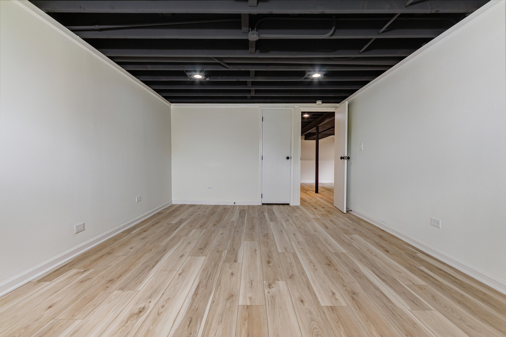 2541 75th Street - Photo 30