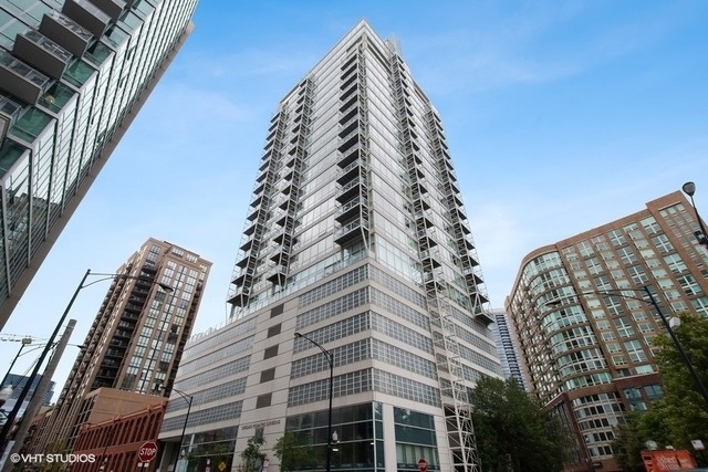 653 N Kingsbury Street - Photo 0