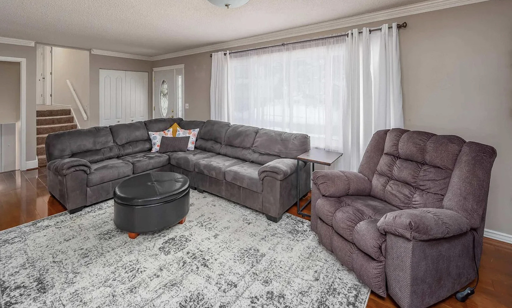 3117 Windsor Drive - Photo 3