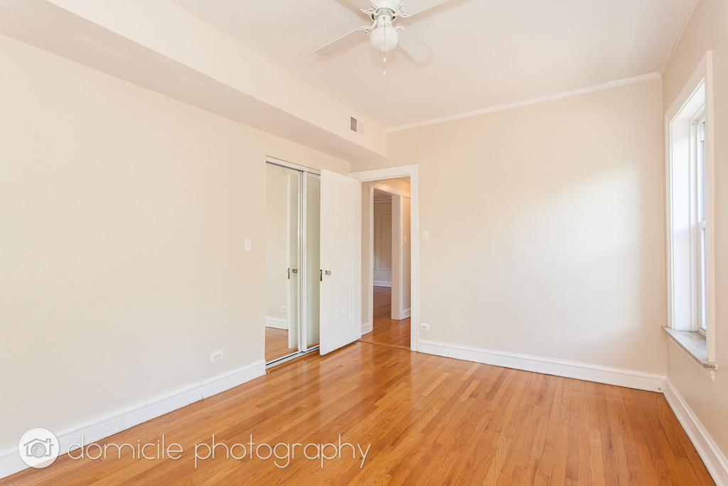 2141 W Arthur Avenue - Photo 9