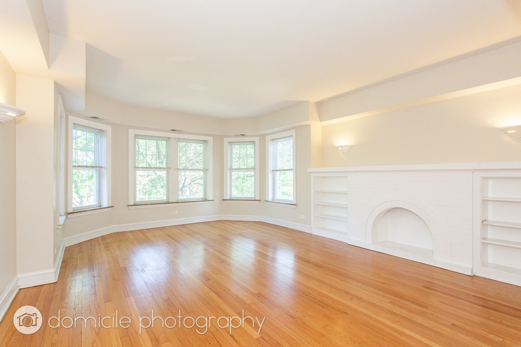 2141 W Arthur Avenue - Photo 2