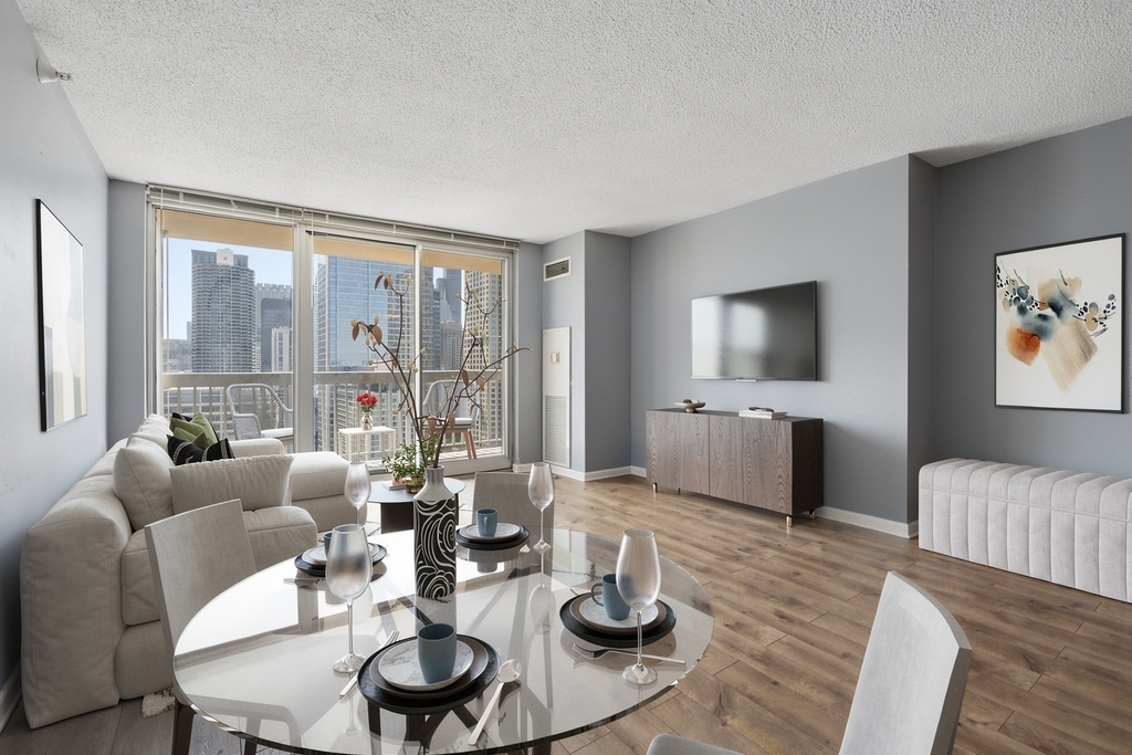 545 N Dearborn Street - Photo 3