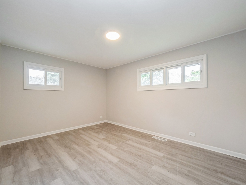 29 S Ash Street - Photo 12