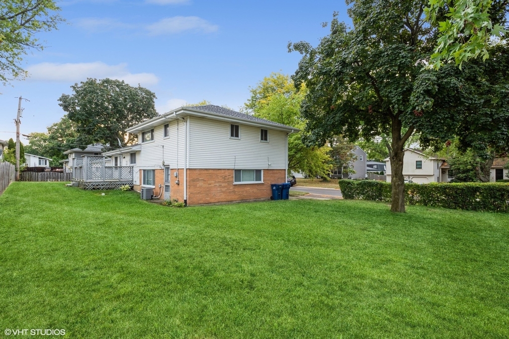 319 Shirley Court - Photo 20