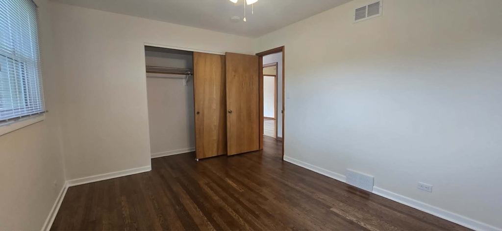 8607 N Osceola Avenue - Photo 11