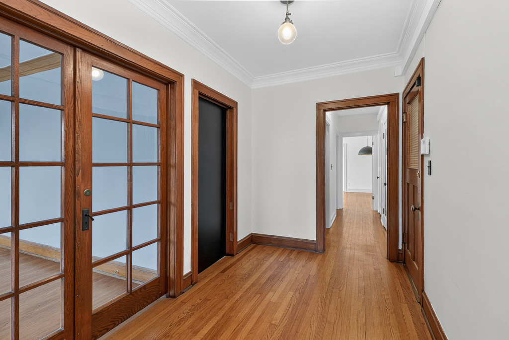 438 N Main Street - Photo 2
