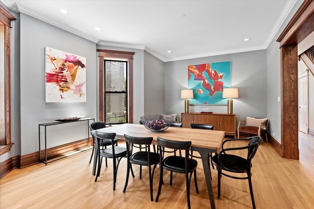 2845 W Division Street - Photo 6