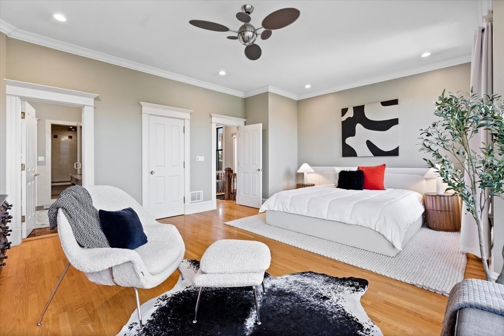 2845 W Division Street - Photo 23