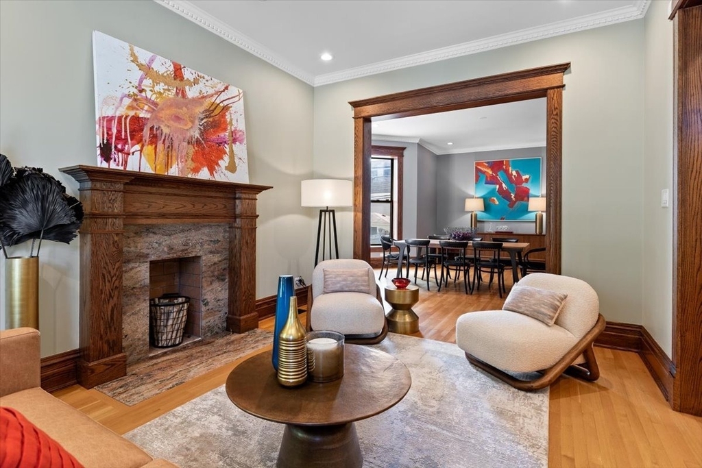 2845 W Division Street - Photo 5