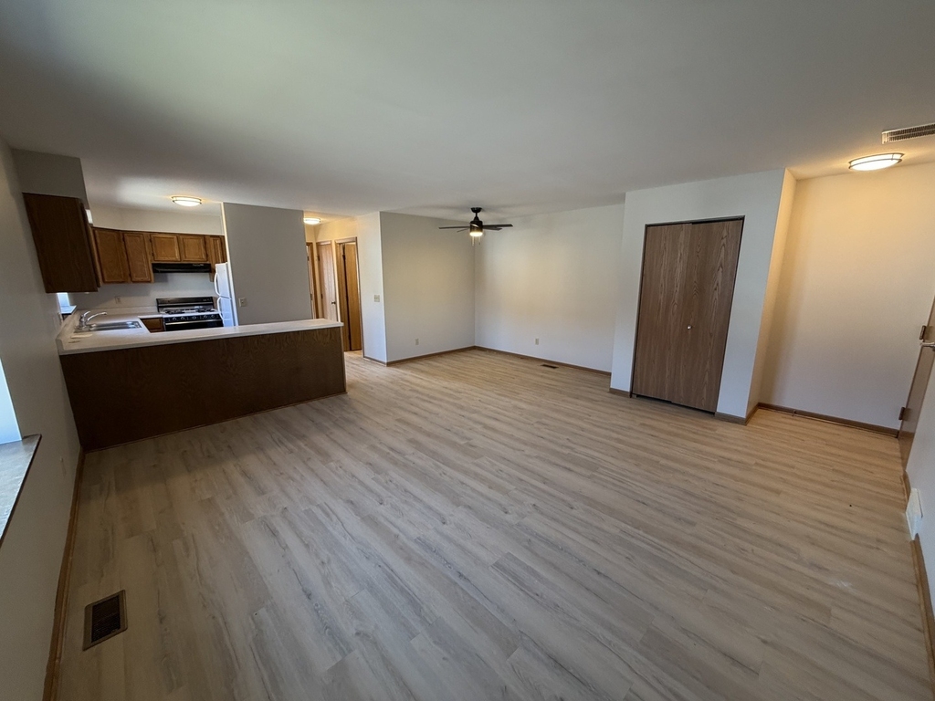 76 Washington Street - Photo 7