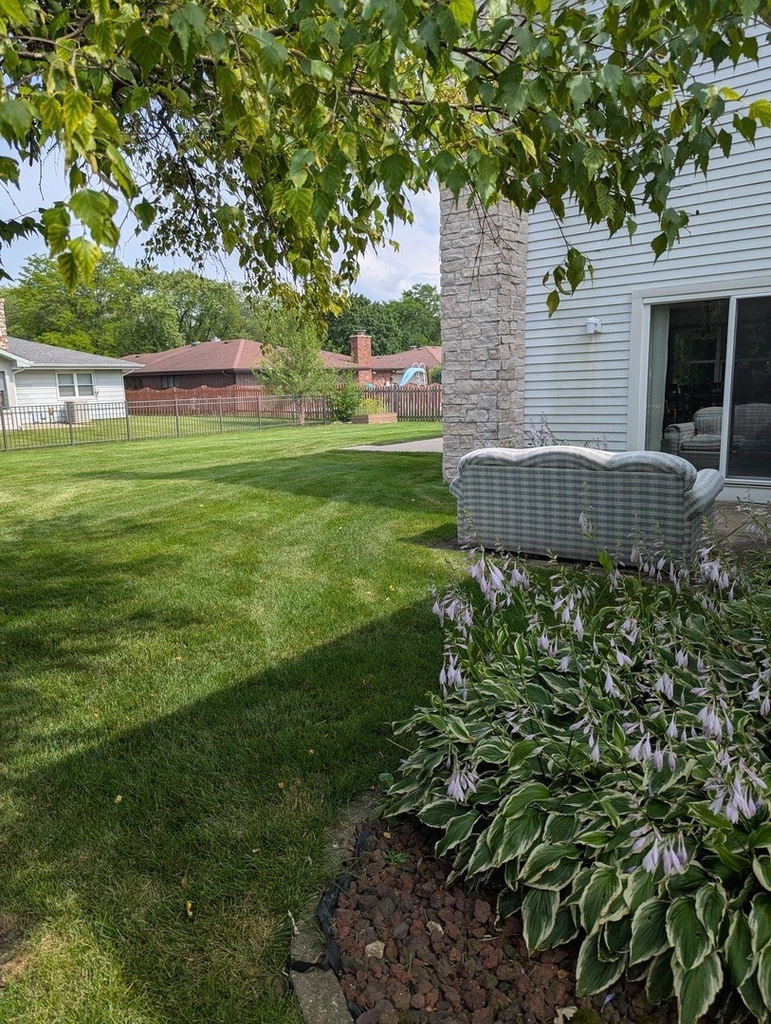 121 Glenridge Lane - Photo 2