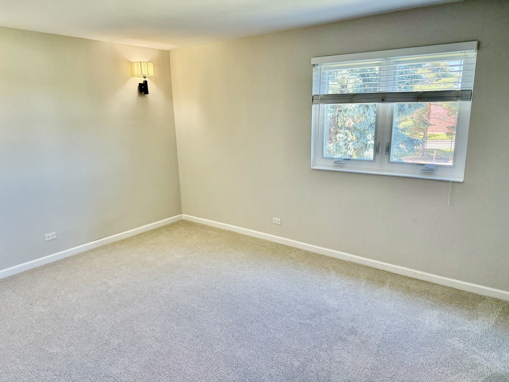 13000 Heiden Circle - Photo 12