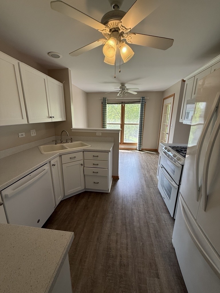 1449 Whitespire Court - Photo 5