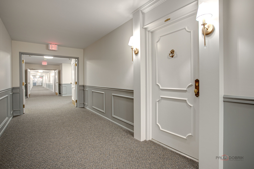 1220 Park Avenue W - Photo 5