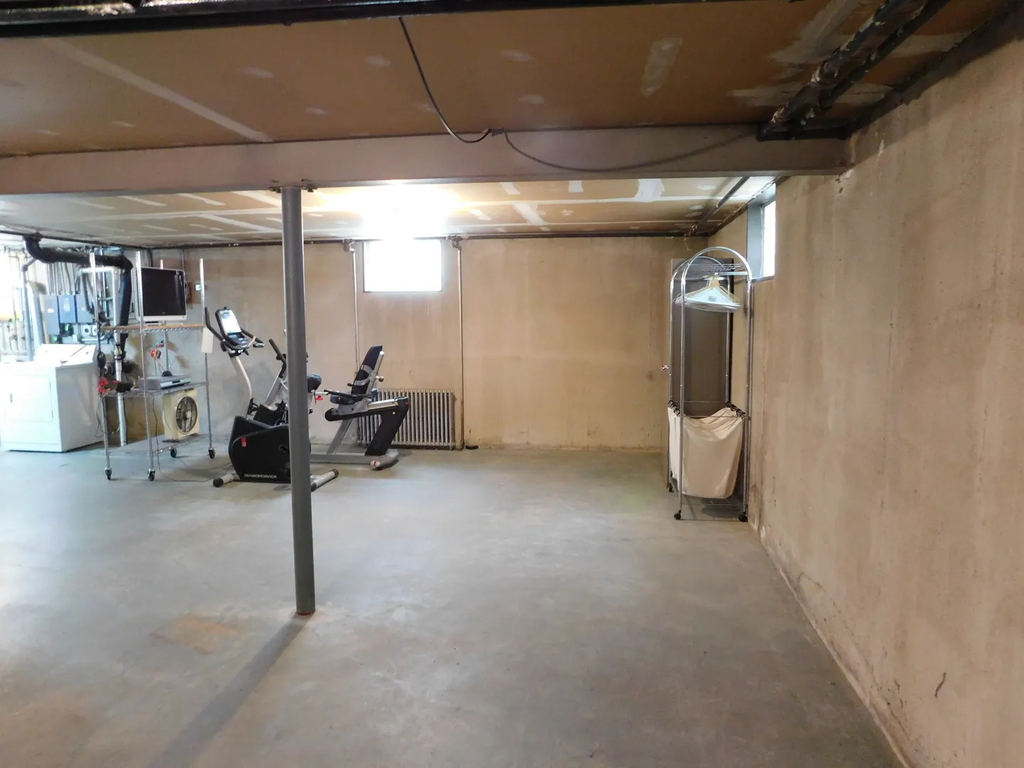 1911 Dewes Street - Photo 20