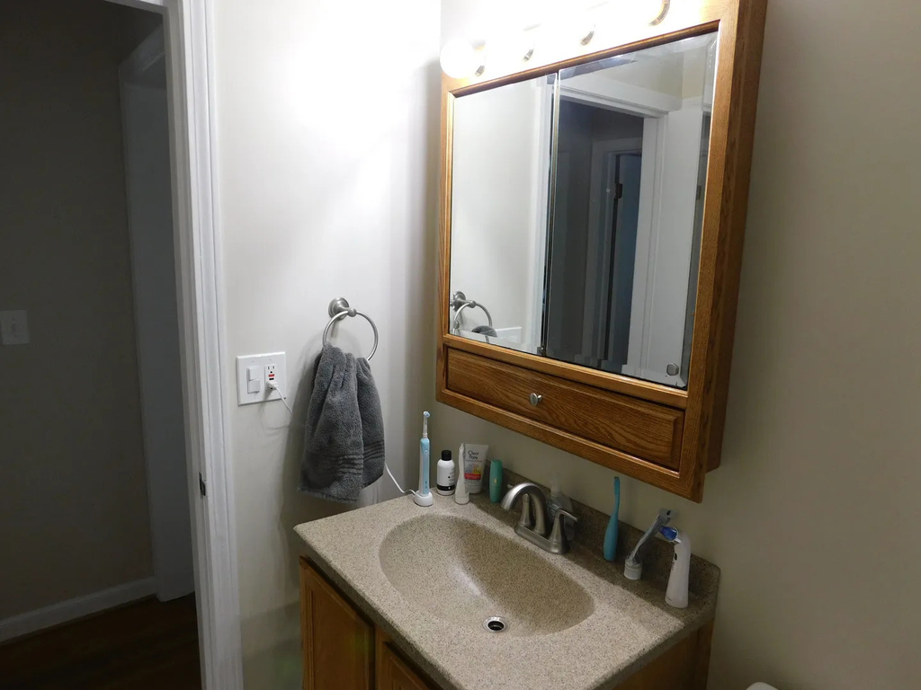 1911 Dewes Street - Photo 14