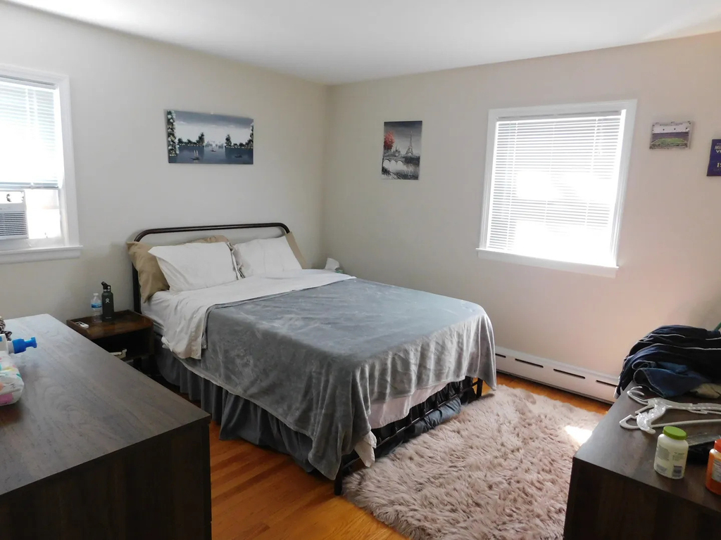 1911 Dewes Street - Photo 3