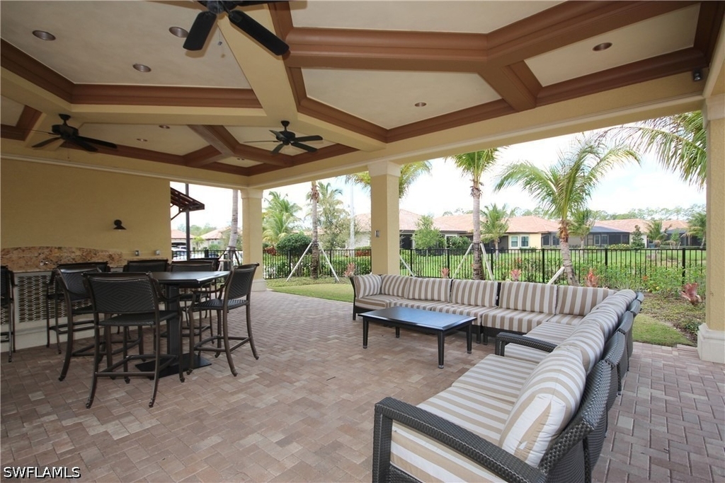 9142 Isla Bella Circle - Photo 39