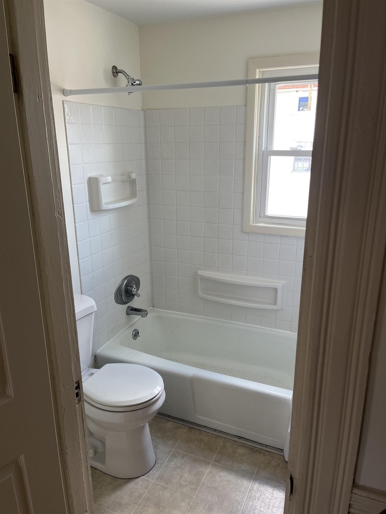 61 Laurel - Photo 5