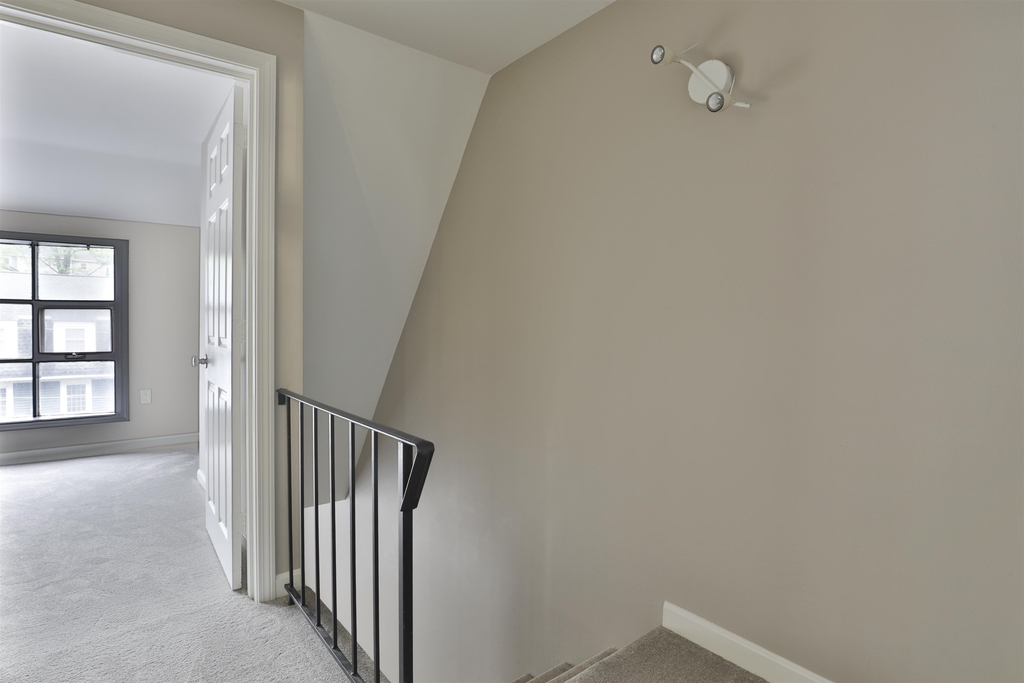 37 Cannongate Iii - Photo 16