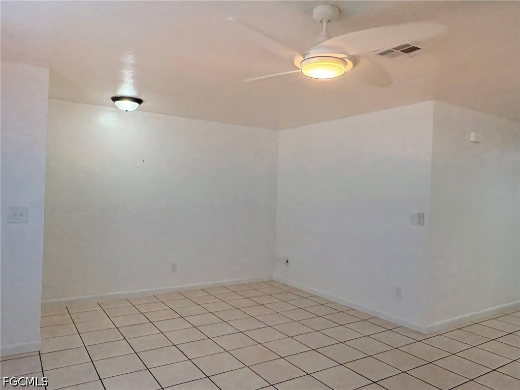 729 Sw 39th Street - Photo 2