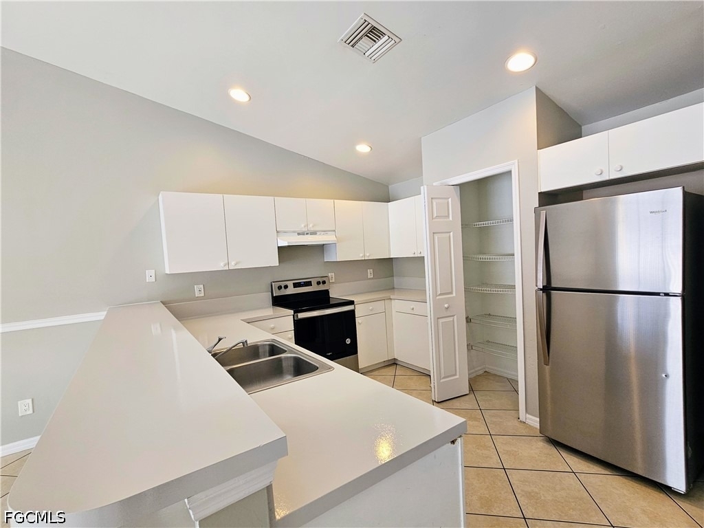 230 Hightower Avenue S - Photo 9