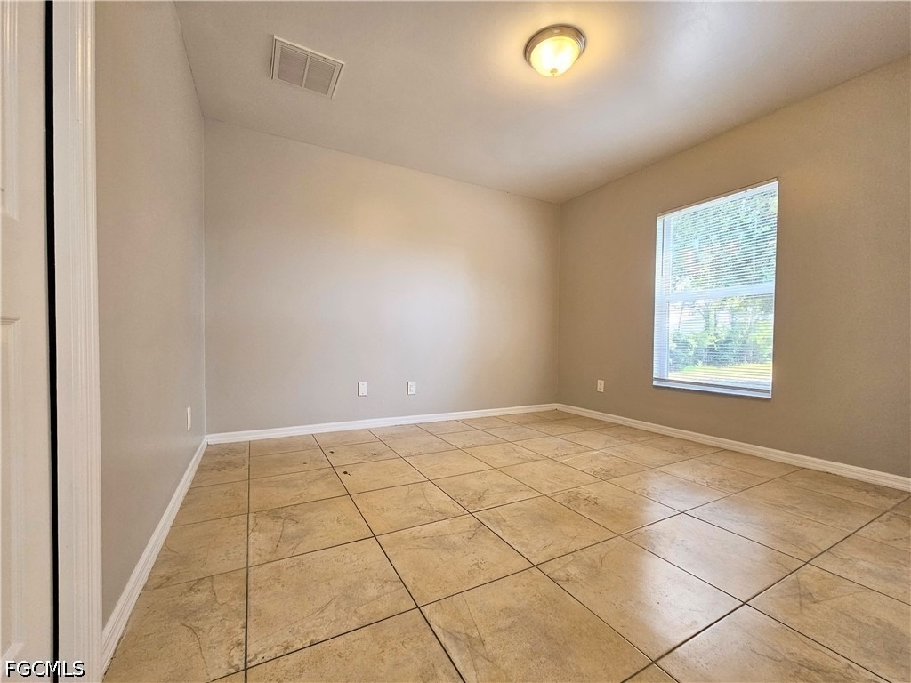 230 Hightower Avenue S - Photo 14
