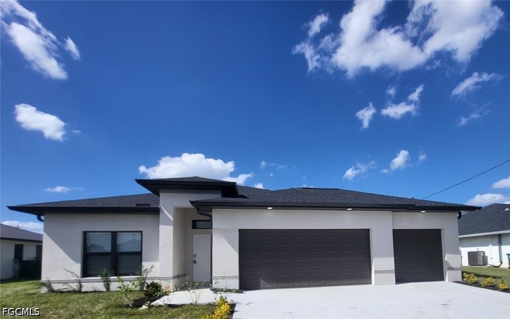 1518 Nelson Road N - Photo 0