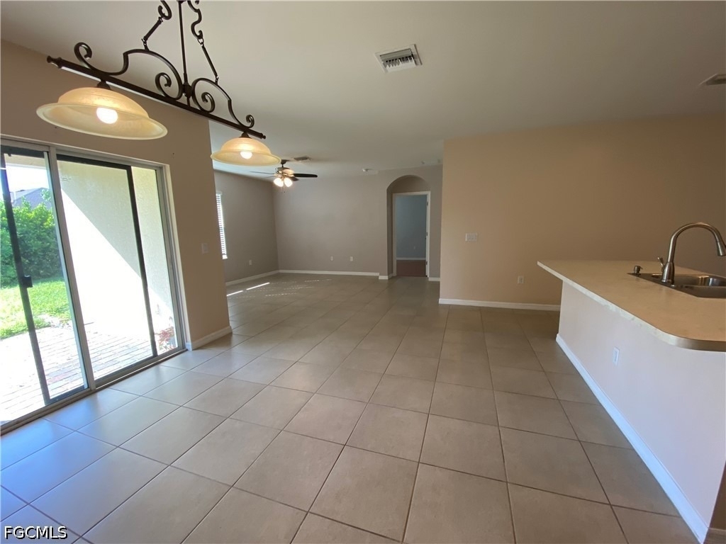 3425 Cancun Court - Photo 4
