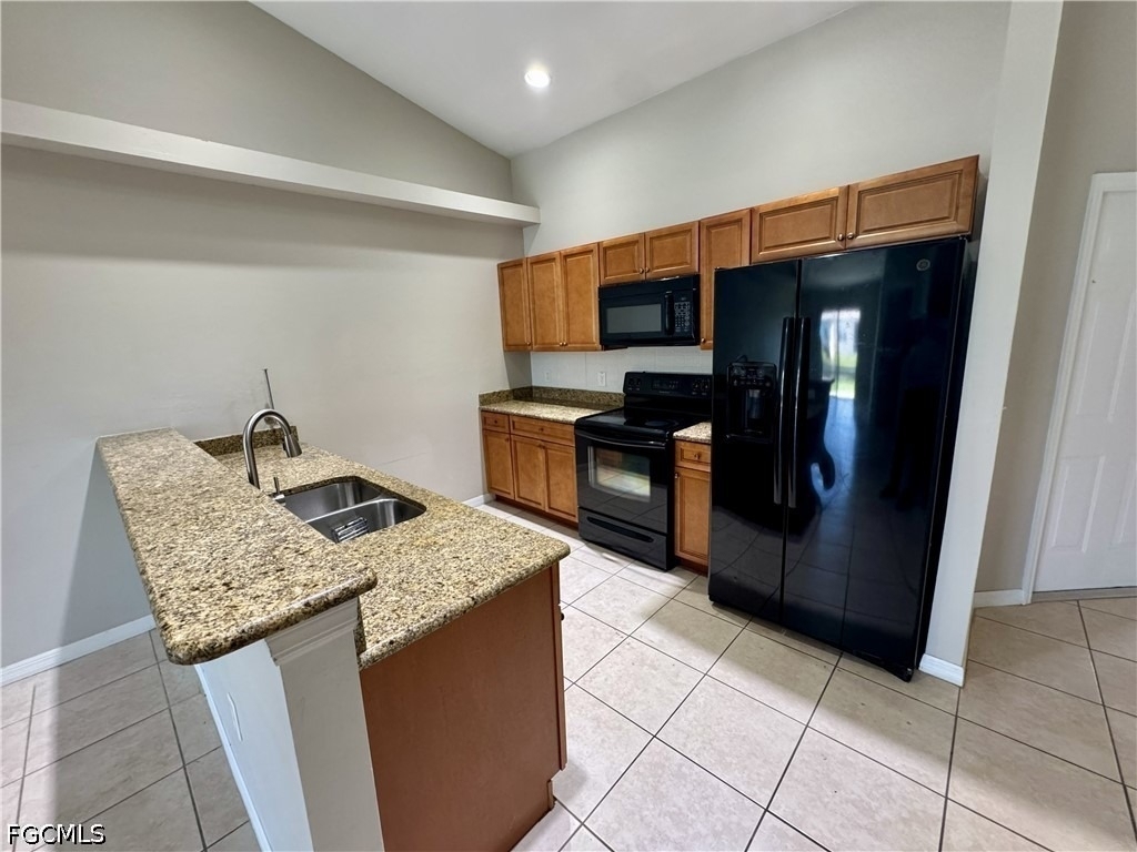 704 Se 6th Terrace - Photo 2